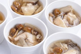 スープ［和］茸と福味鶏のスープ仕立て