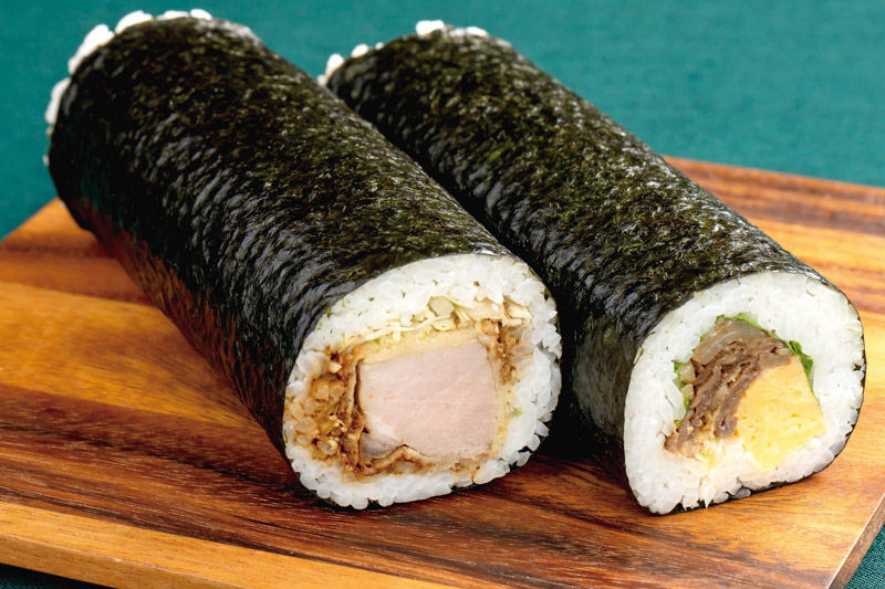 ​（左）国産豚ヒレカツ太巻き　（右）信州アルプス牛鋤煮太巻き
