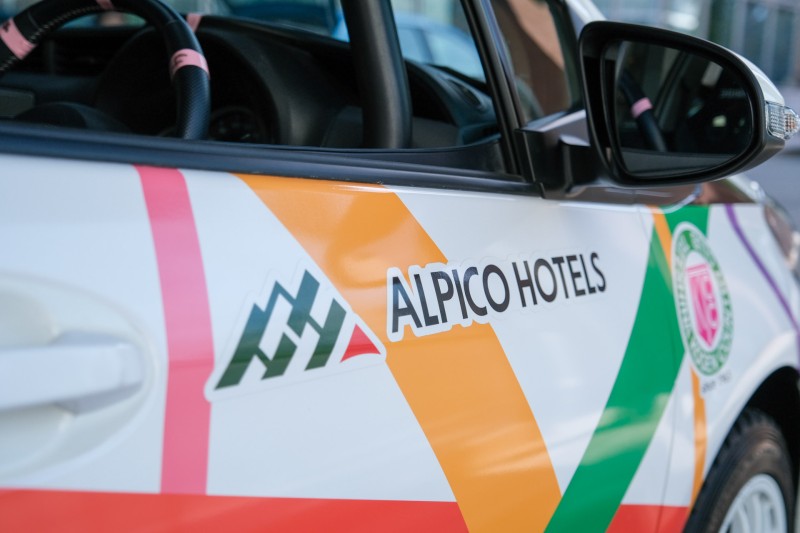 そして　アルピコホテルズ株式会社