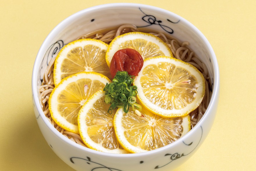 料亭 深志楼　冷やしレモン酢蕎麦